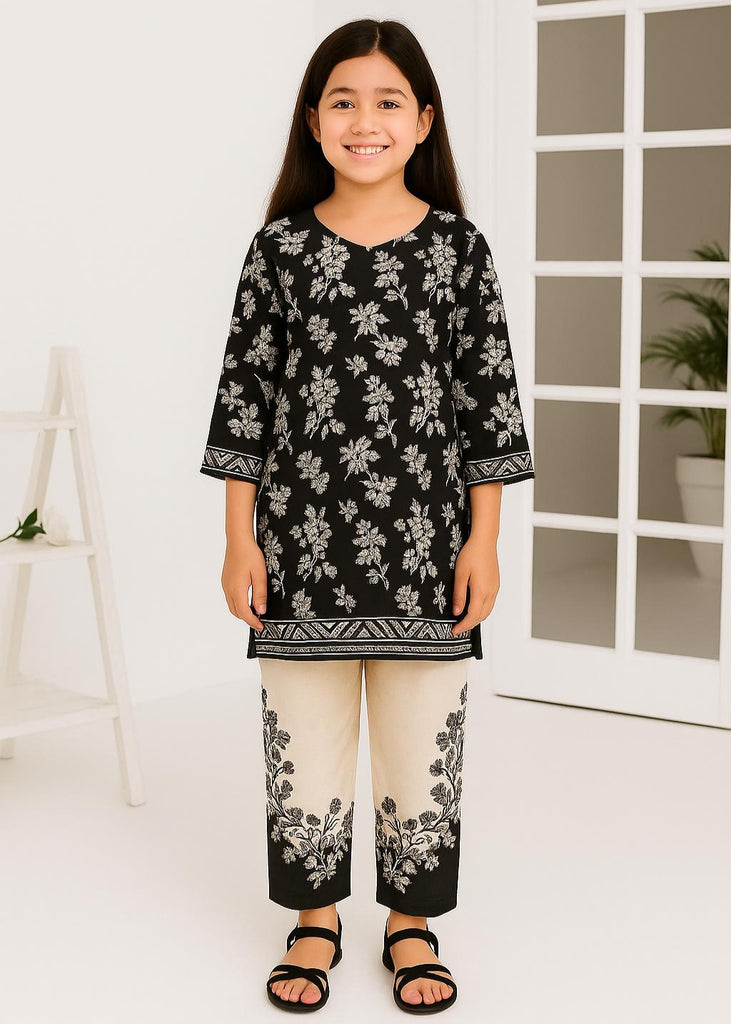 Monochrome Bloom – Stylish Printed Co-Ord Set